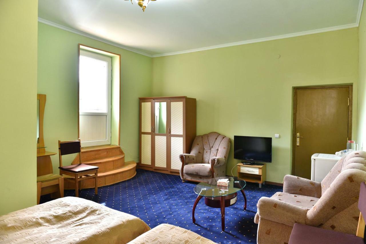 Greenwood Hotel Dilijan Ngoại thất bức ảnh