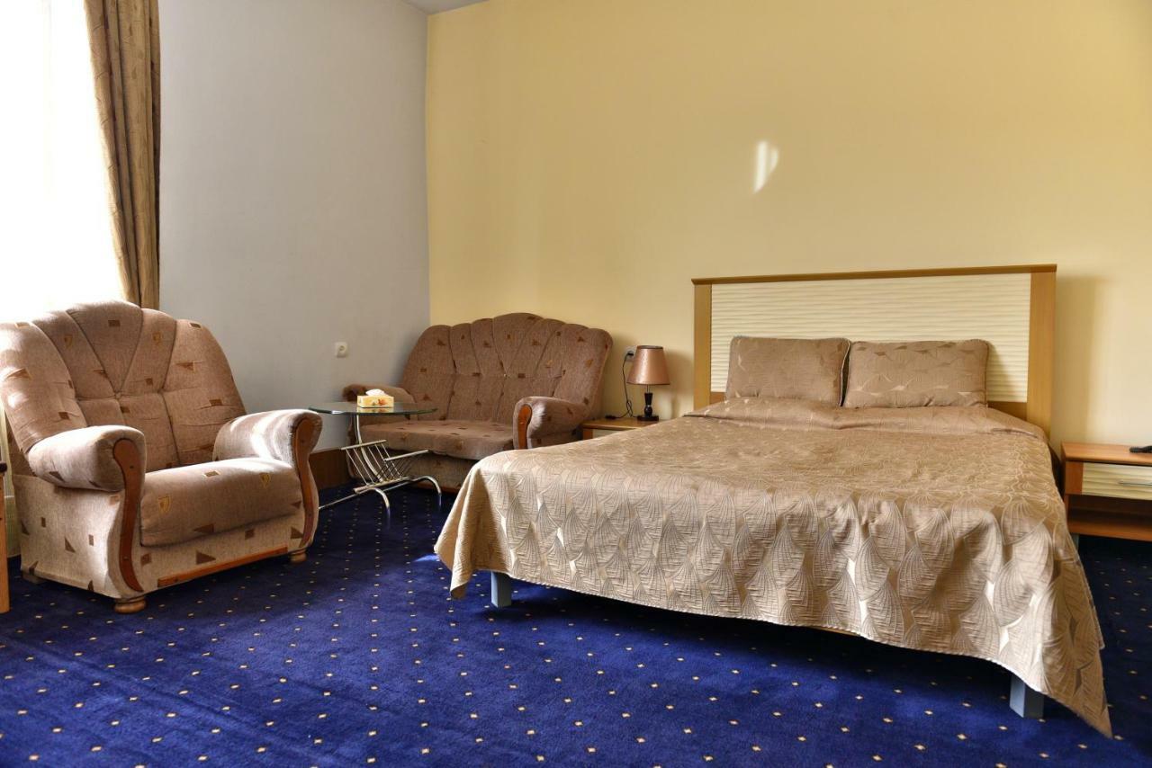 Greenwood Hotel Dilijan Ngoại thất bức ảnh