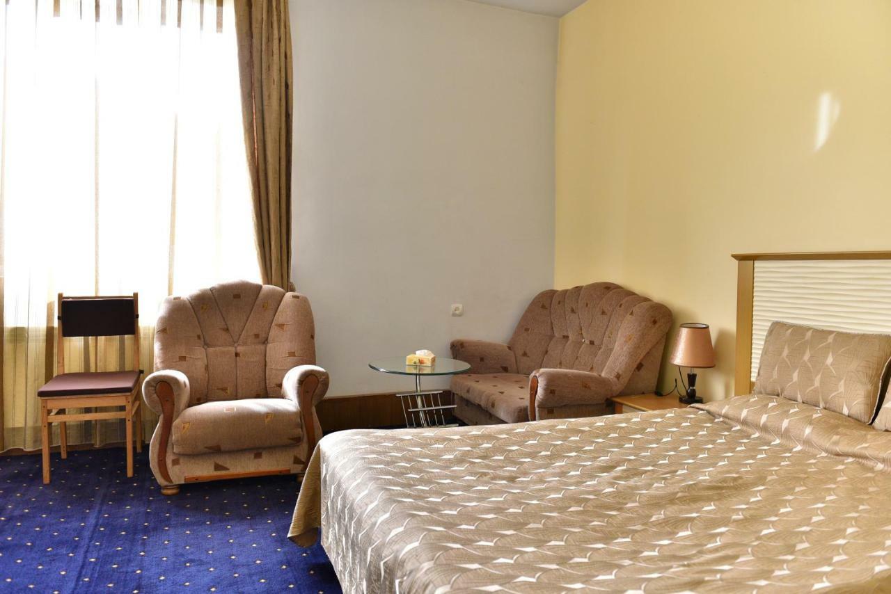 Greenwood Hotel Dilijan Ngoại thất bức ảnh